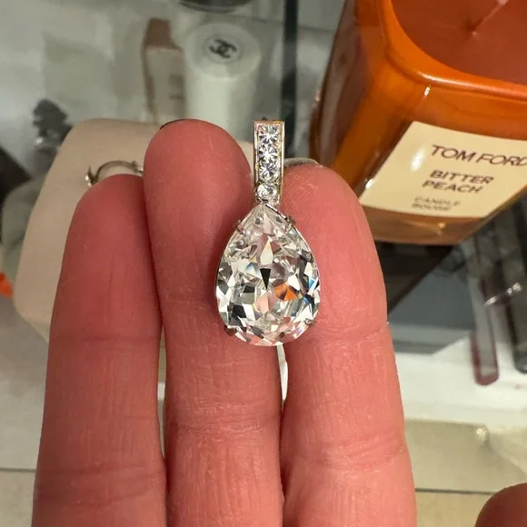 Fragrant Jewels Silver Teardrop Earring - Picture 1 of 2